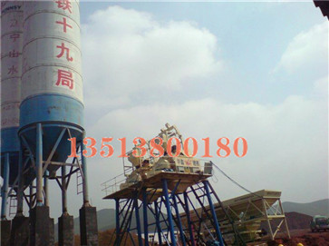 生产C60混凝土的搅拌站